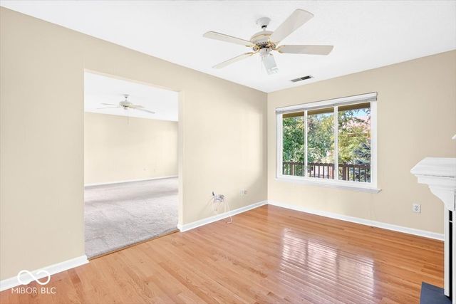 528 E Hunters Drive D, Carmel, IN 46032