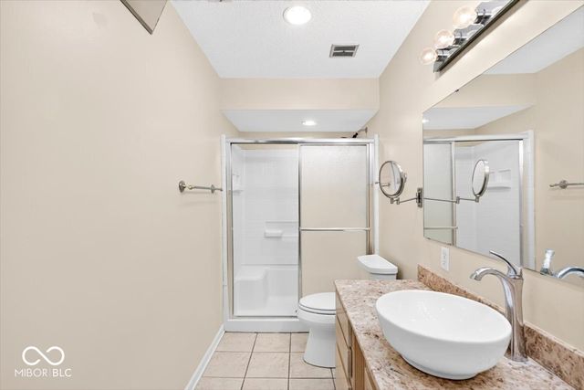 528 E Hunters Drive D, Carmel, IN 46032