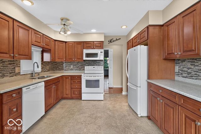 528 E Hunters Drive D, Carmel, IN 46032