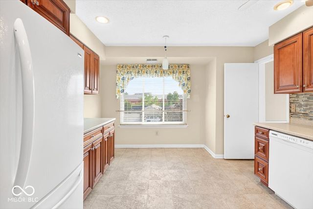 528 E Hunters Drive D, Carmel, IN 46032