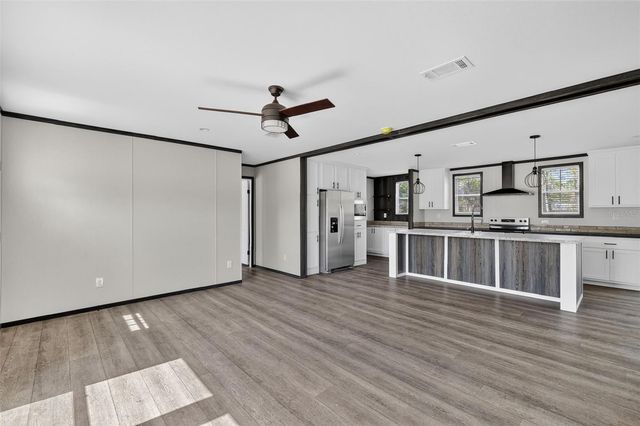 16381 SW 57TH ST, Ocala, FL 34481