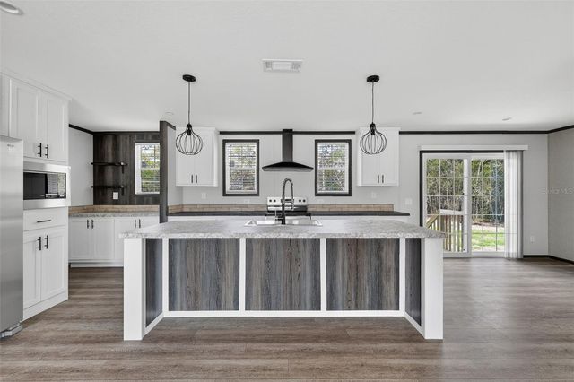 16381 SW 57TH ST, Ocala, FL 34481