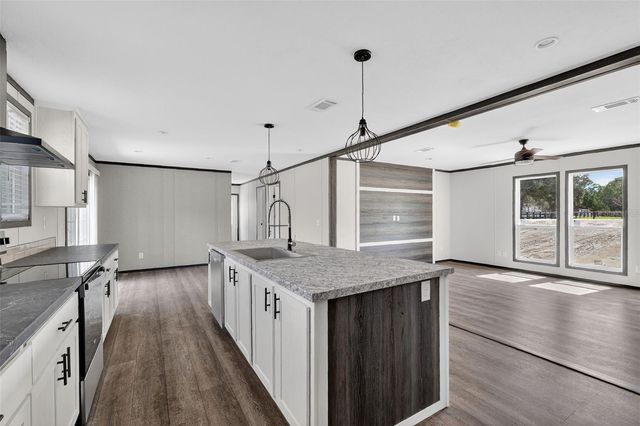 16381 SW 57TH ST, Ocala, FL 34481