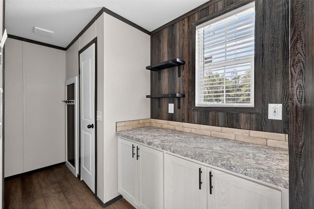 16381 SW 57TH ST, Ocala, FL 34481