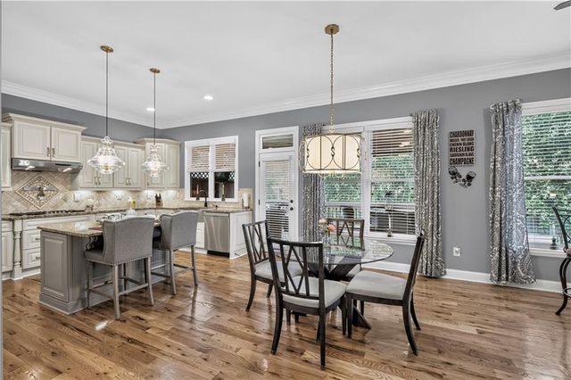 217 Trecastle Square, Canton, GA 30114