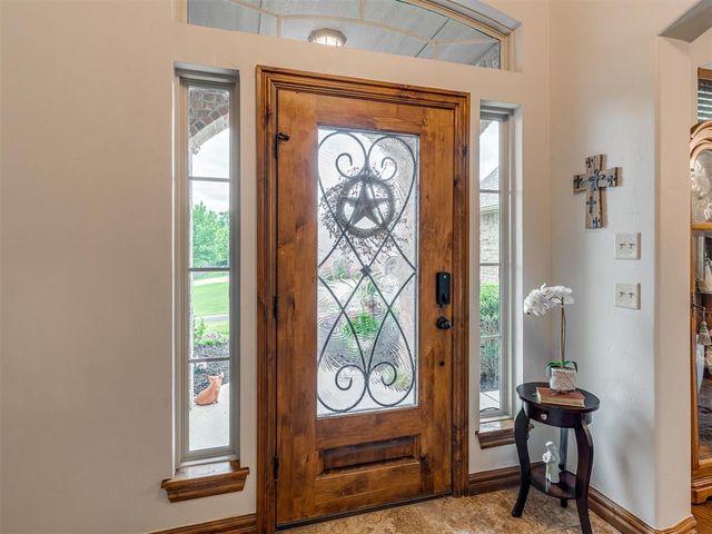 1733 Savona Lane, Edmond, OK 73034
