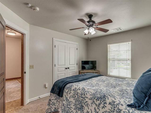 1733 Savona Lane, Edmond, OK 73034
