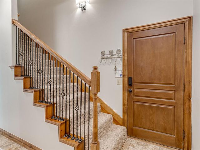 1733 Savona Lane, Edmond, OK 73034