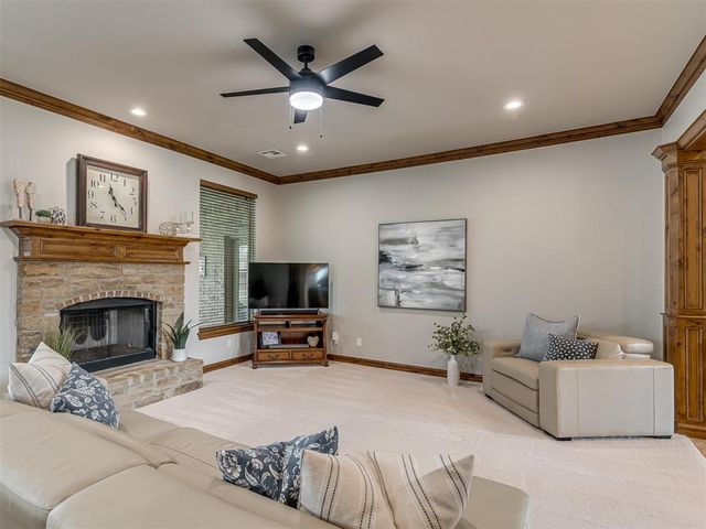 1733 Savona Lane, Edmond, OK 73034