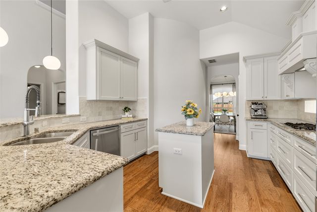 8405 Saint Clair Drive, Mckinney, TX 75071