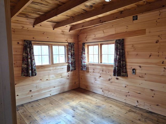 27 Bragdon Farm Road, Wakefield, NH 03830