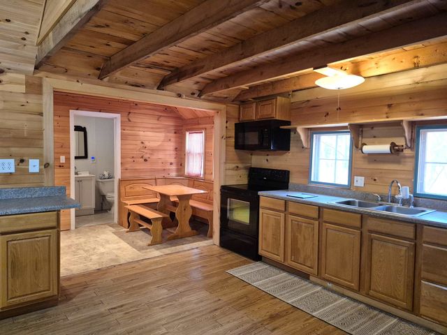 27 Bragdon Farm Road, Wakefield, NH 03830