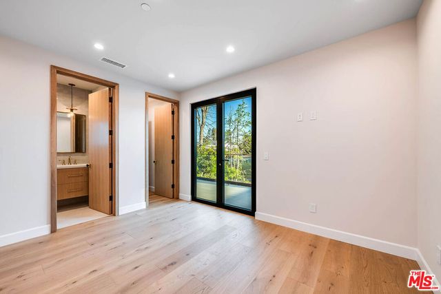 12427 Cumpston Street, Valley Village, CA 91607
