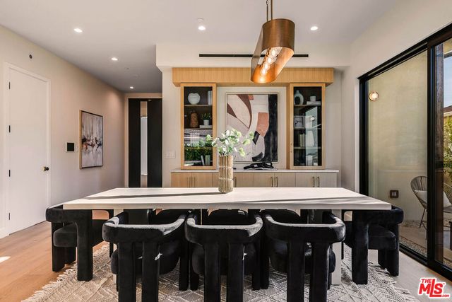 12427 Cumpston Street, Valley Village, CA 91607