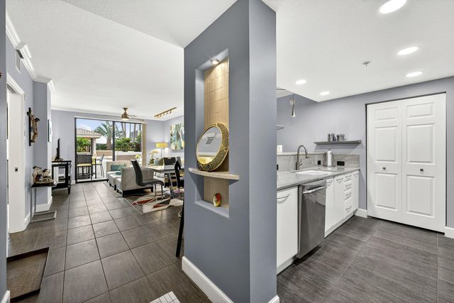 511 Lucerne Avenue 312, Lake Worth Beach, FL 33460