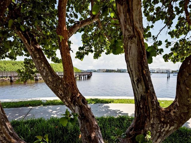 511 Lucerne Avenue 312, Lake Worth Beach, FL 33460