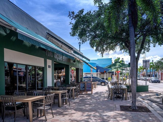 511 Lucerne Avenue 312, Lake Worth Beach, FL 33460