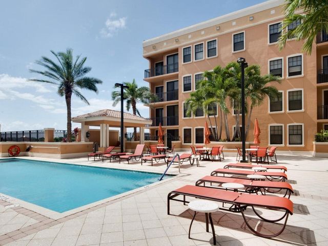 511 Lucerne Avenue 312, Lake Worth Beach, FL 33460