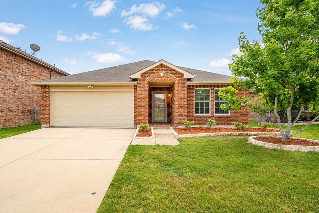 1744 Trego Drive, Fort Worth, TX 76247