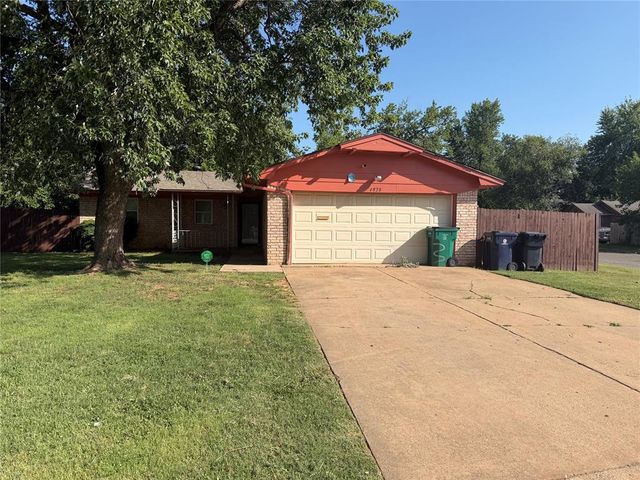 4828 Creekwood Drive, Oklahoma City, OK 73135