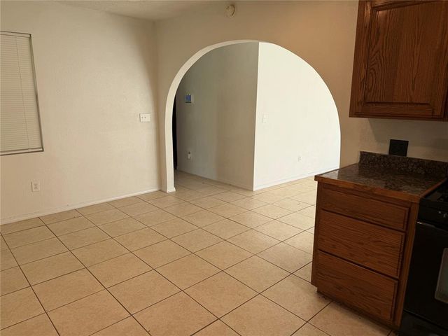 4828 Creekwood Drive, Oklahoma City, OK 73135