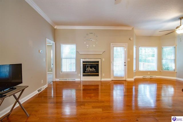 1144 Oak Street, Elizabethtown, KY 42701