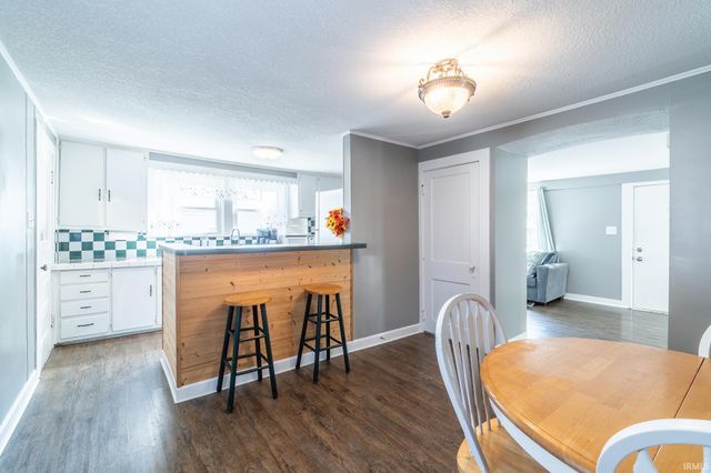 2517 Charlotte Avenue, Fort Wayne, IN 46805