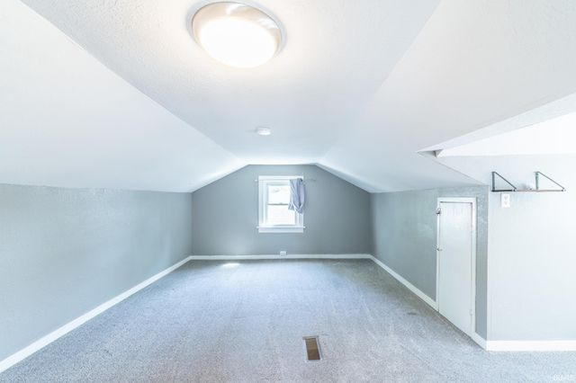 2517 Charlotte Avenue, Fort Wayne, IN 46805