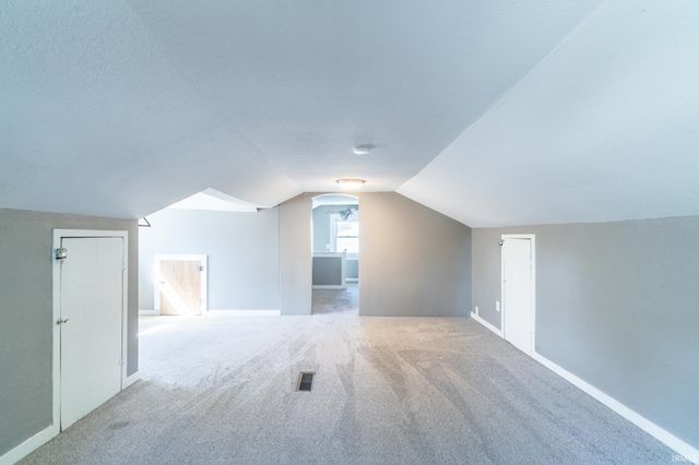 2517 Charlotte Avenue, Fort Wayne, IN 46805