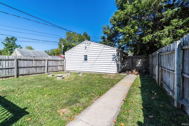 2517 Charlotte Avenue, Fort Wayne, IN 46805