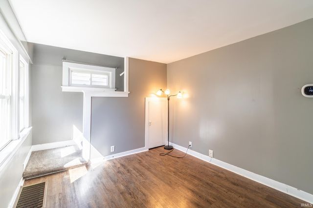 2517 Charlotte Avenue, Fort Wayne, IN 46805