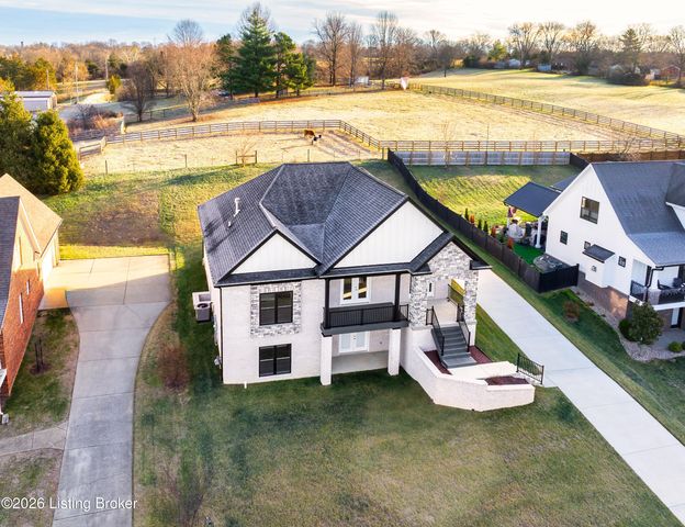 6619 Heritage Hills Dr, Crestwood, KY 40014