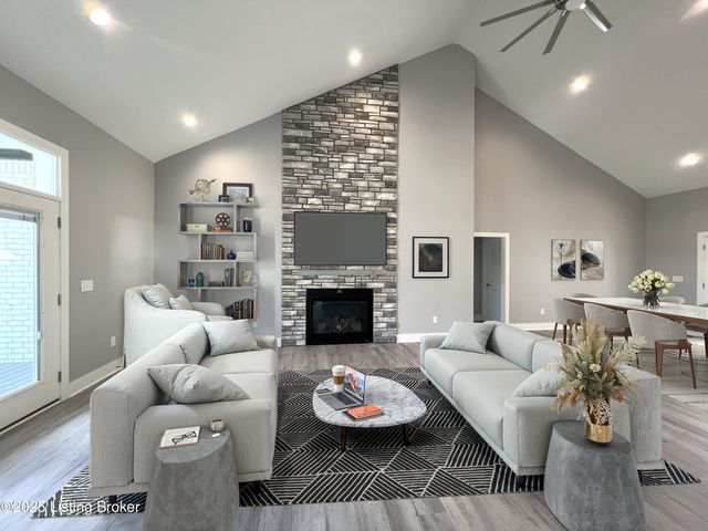 6619 Heritage Hills Dr, Crestwood, KY 40014