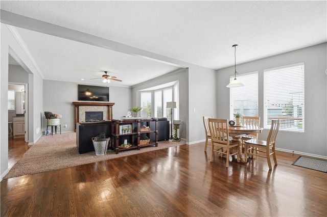 2268 W Concord Drive, Olathe, KS 66061
