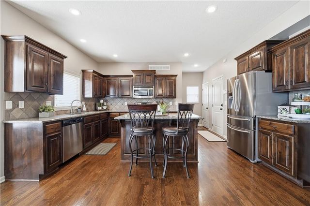 2268 W Concord Drive, Olathe, KS 66061