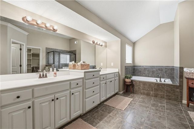 2268 W Concord Drive, Olathe, KS 66061