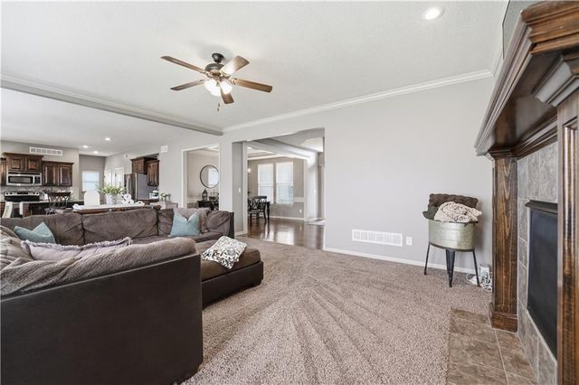 2268 W Concord Drive, Olathe, KS 66061