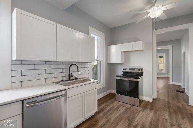 513 S West Street, Shelbyville, IN 46176