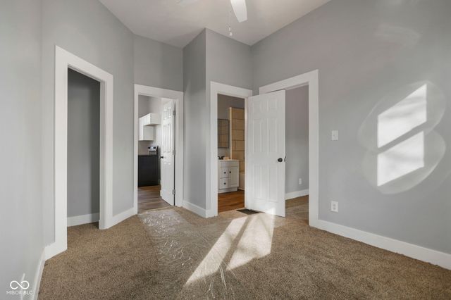 513 S West Street, Shelbyville, IN 46176