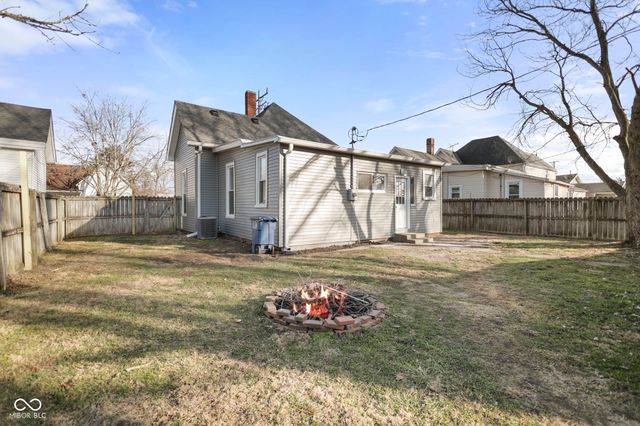 513 S West Street, Shelbyville, IN 46176