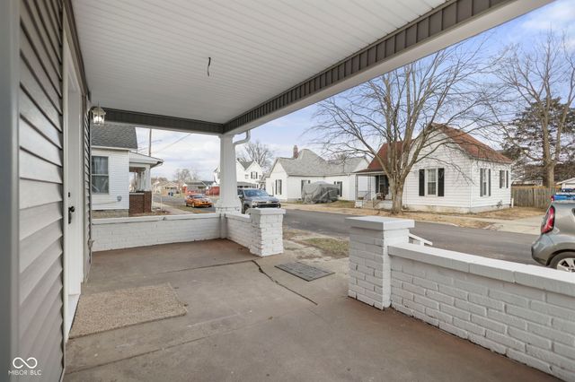 513 S West Street, Shelbyville, IN 46176