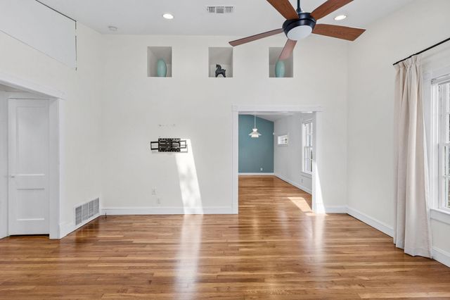 1318 Bonham TER, Austin, TX 78704