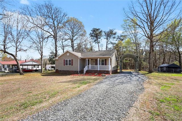 2298 Valewood Drive, Asheboro, NC 27205