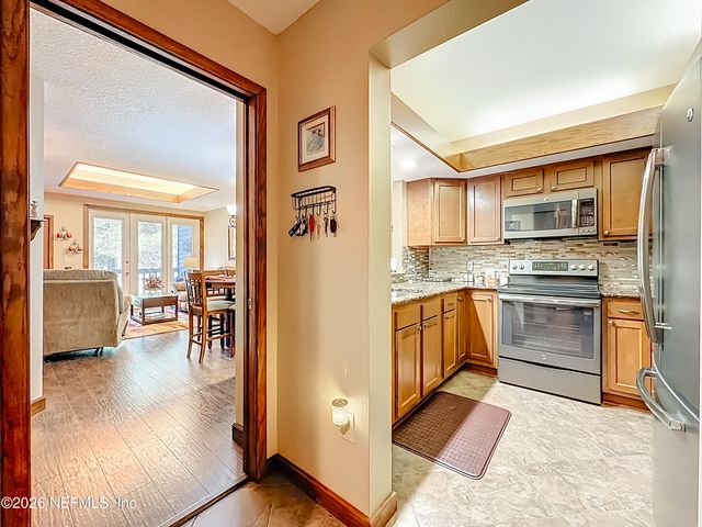 2910 RAVINES Road 1103, Middleburg, FL 32068