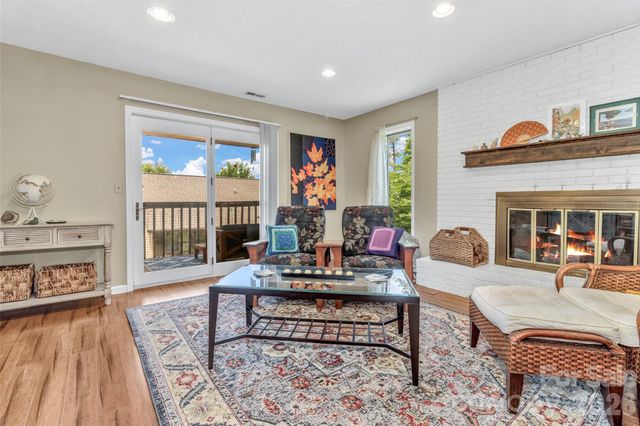 117 Pebble Creek Drive, Asheville, NC 28803