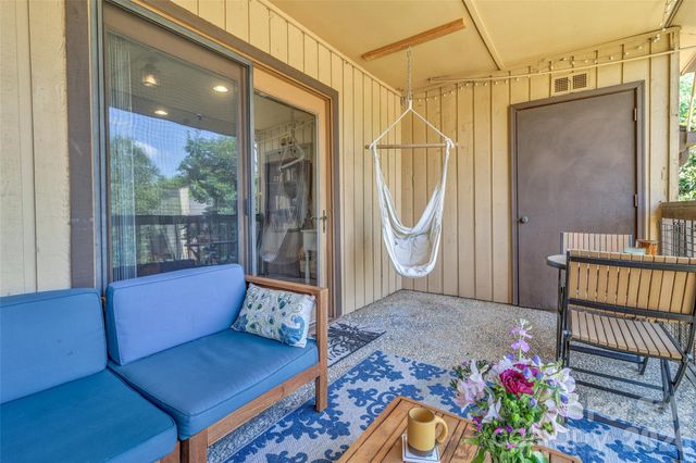 117 Pebble Creek Drive, Asheville, NC 28803