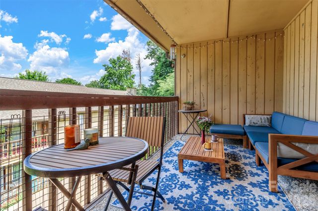 117 Pebble Creek Drive, Asheville, NC 28803