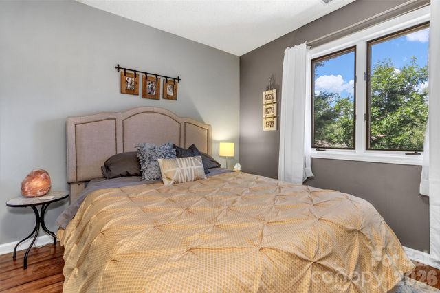 117 Pebble Creek Drive, Asheville, NC 28803