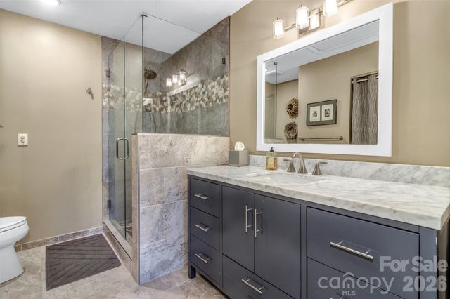 117 Pebble Creek Drive, Asheville, NC 28803