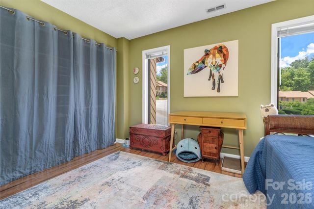 117 Pebble Creek Drive, Asheville, NC 28803
